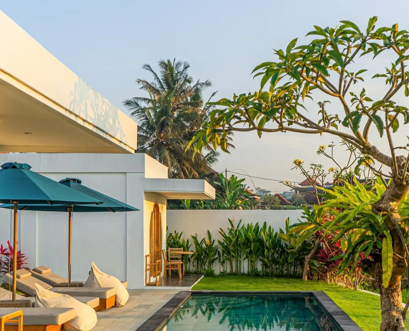 Zango - Fieldside Luxe 4Br Villa In Ubud  Ubud (Bali)